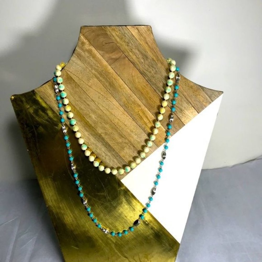 Antique Cream & Turquoise Color Necklace